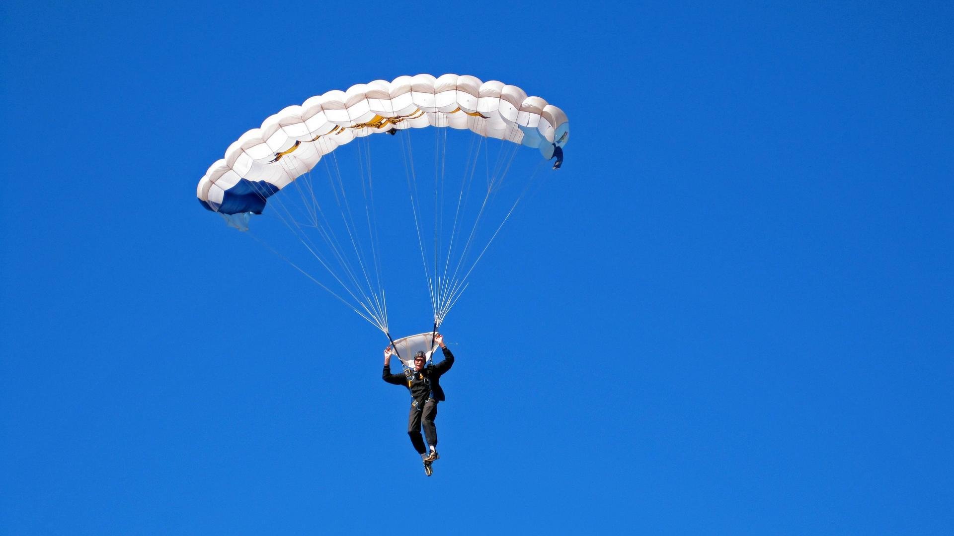 世界杯：华裔球员踢出存在感 引发关于“如何吸引海外华人加入国家队”的讨论